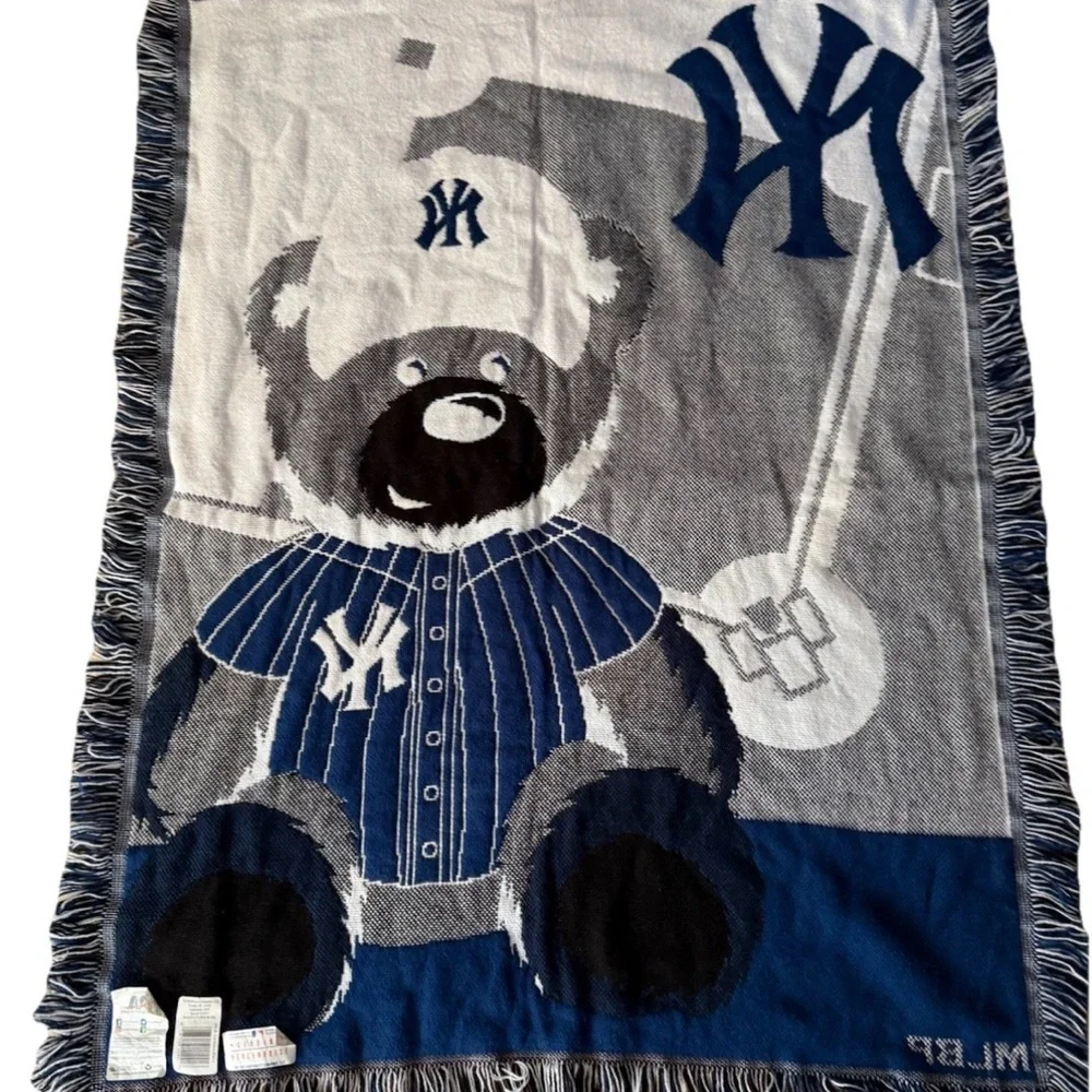 MLB New York‎ Yankees Teddy Bear Throw Knit Blanket Northwest Company 36x47”